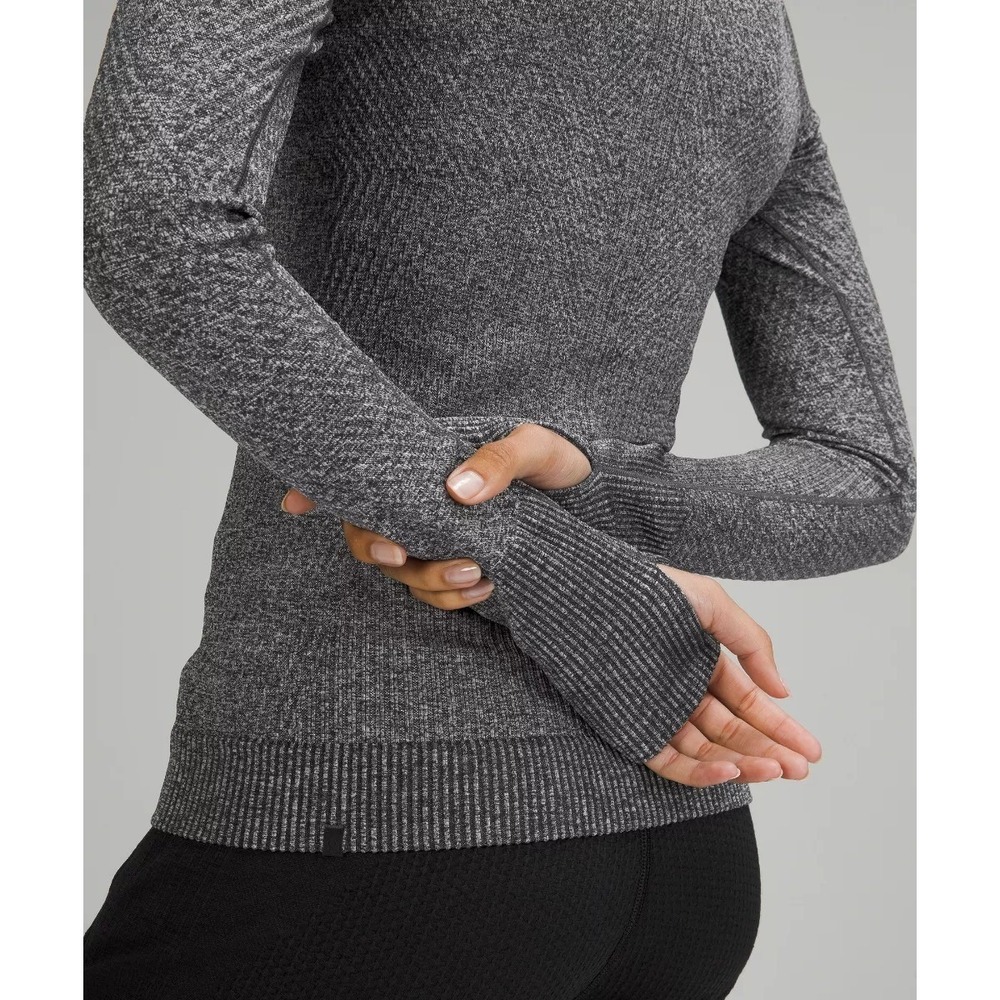 Lululemon Women Size‎ 4-6 Shirt Rest Less Pullover Top Gray Textured Stretch